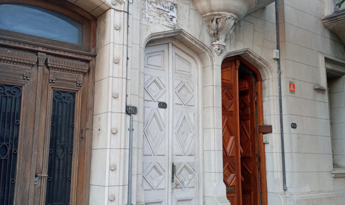 Propiedad De La Galería