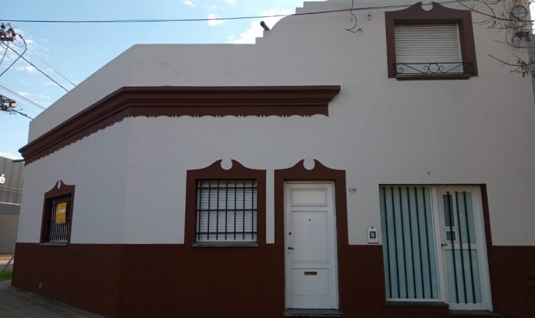 Avenida Aristóbulo del Valle 4209