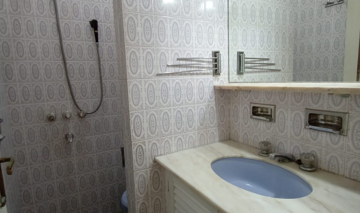 Propiedad De La Galería