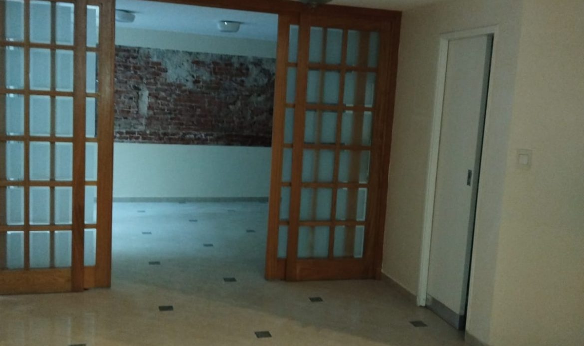 Propiedad De La Galería