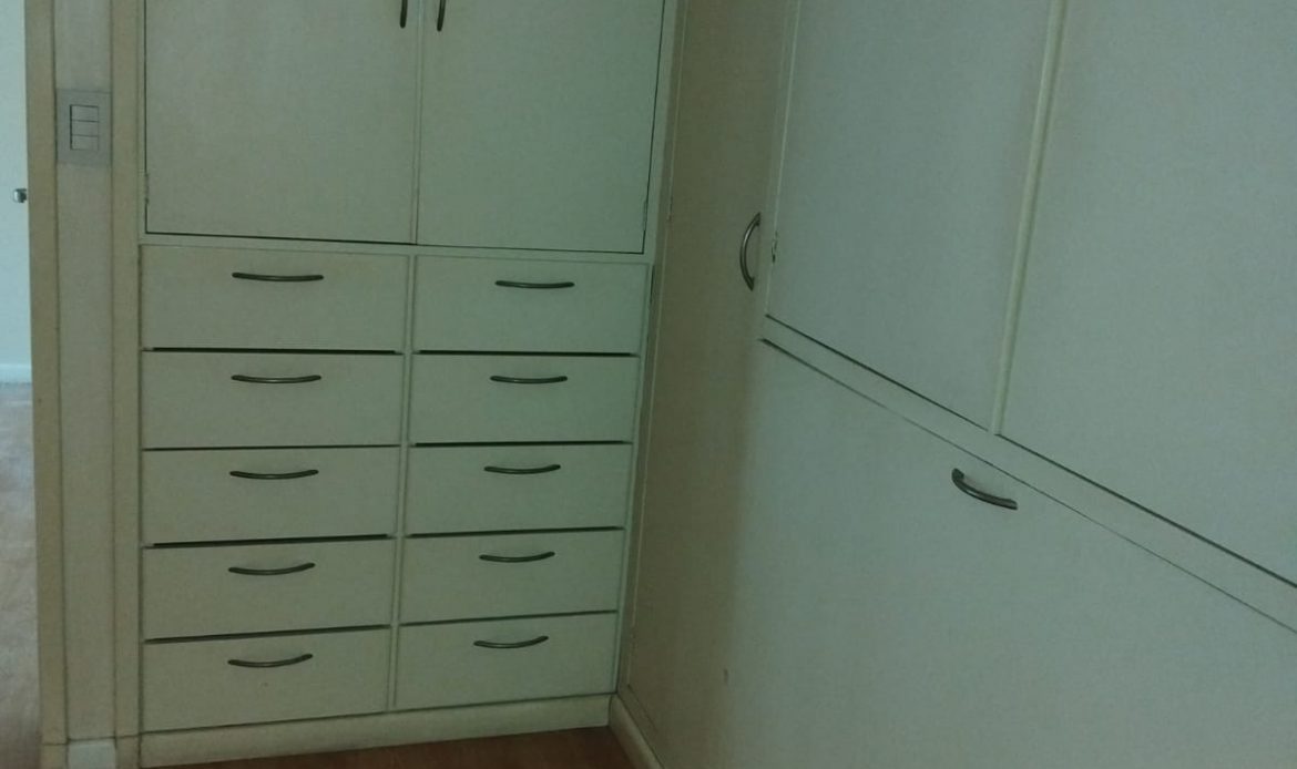Propiedad De La Galería