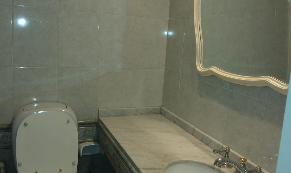 Propiedad De La Galería