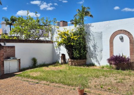 Lavaisse 800 con cochera