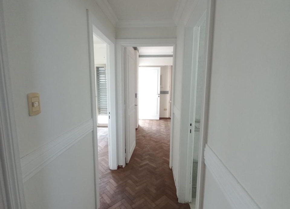 Propiedad De La Galería