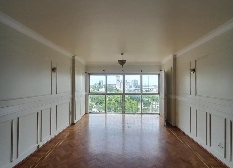 Propiedad De La Galería