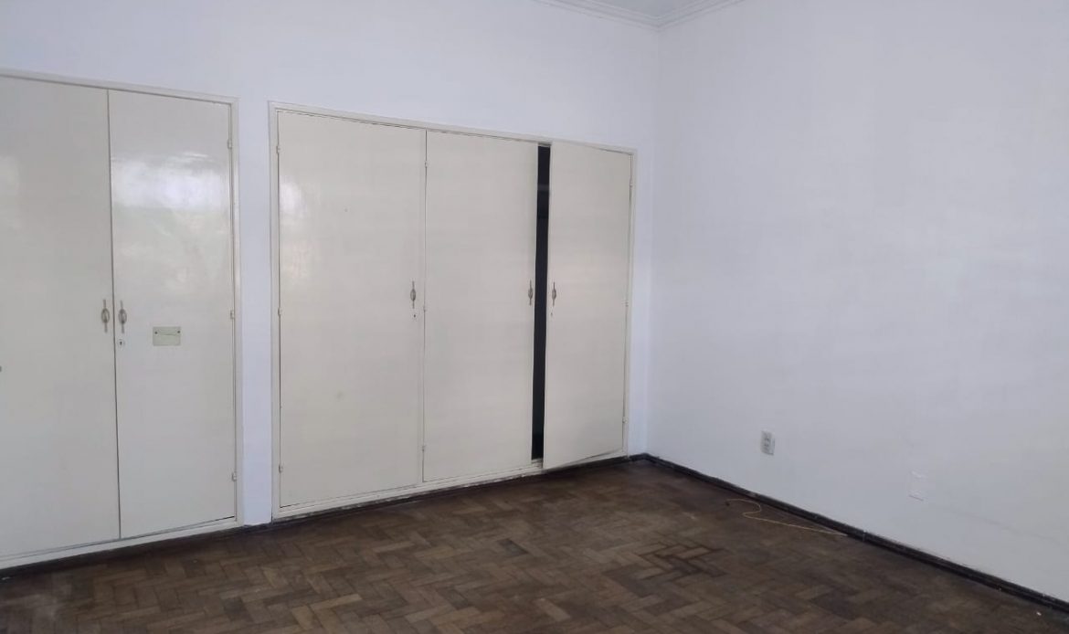 Propiedad De La Galería