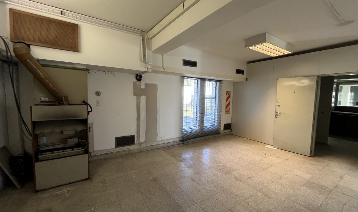 Propiedad De La Galería