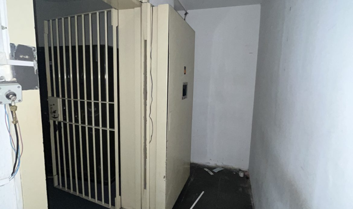 Propiedad De La Galería