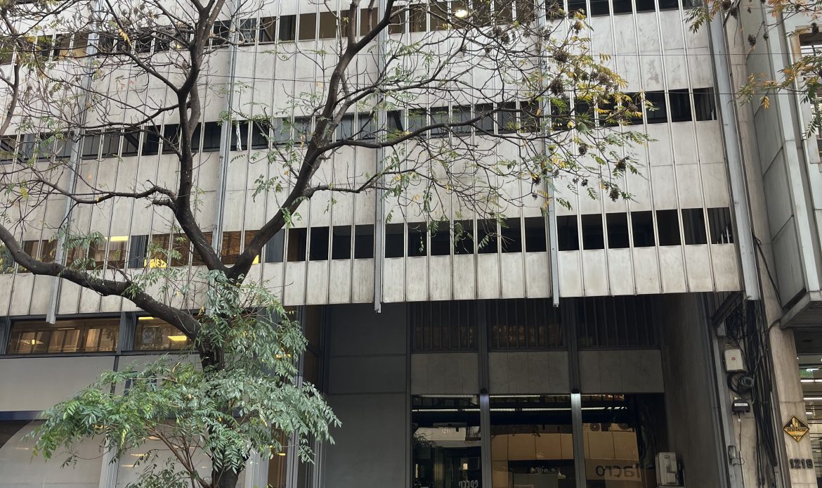 Propiedad De La Galería