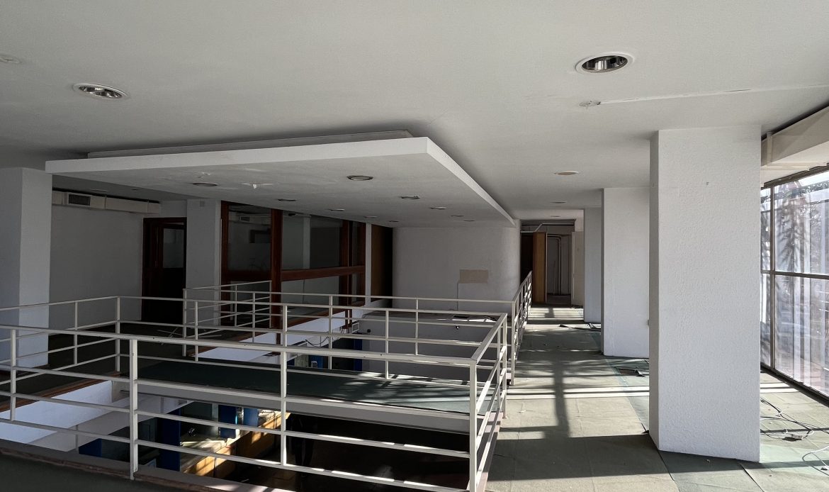 Propiedad De La Galería