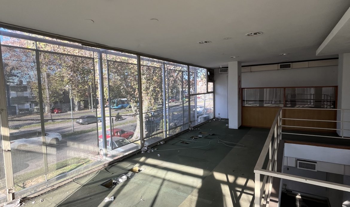 Propiedad De La Galería