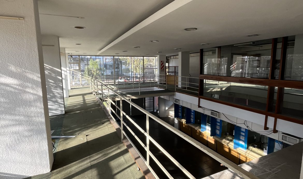 Propiedad De La Galería