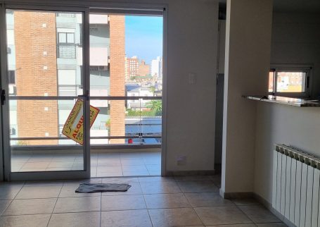 4 de Enero 3041