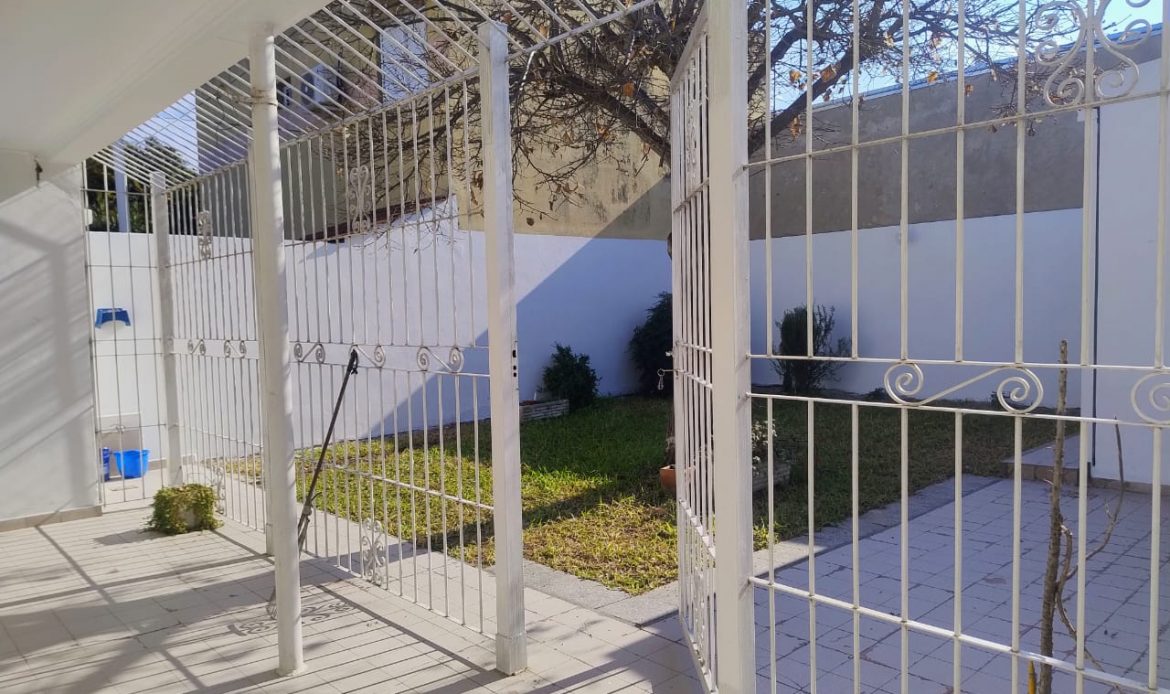 Propiedad De La Galería
