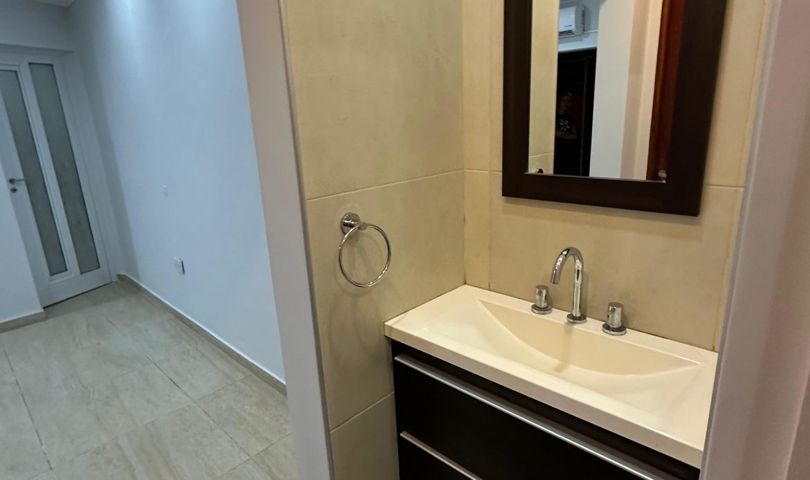 Propiedad De La Galería