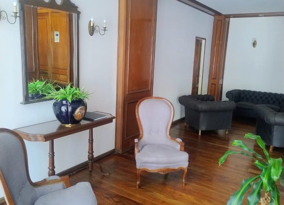 Propiedad De La Galería