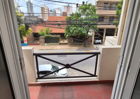 Urquiza 2500 con cochera