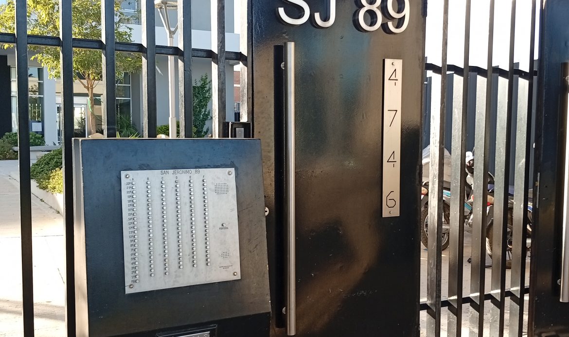Propiedad De La Galería